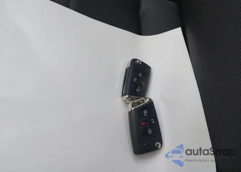 2020 Volkswagen Tiguan 2.0T Se/2.0T Se R-Line Black/2.0T Sel from USA, damaged, VIN 3VV2B7AX8LM103631